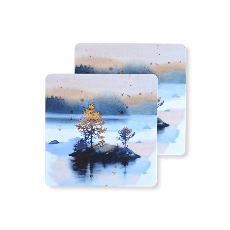 Lasinalustat Veden äärellä